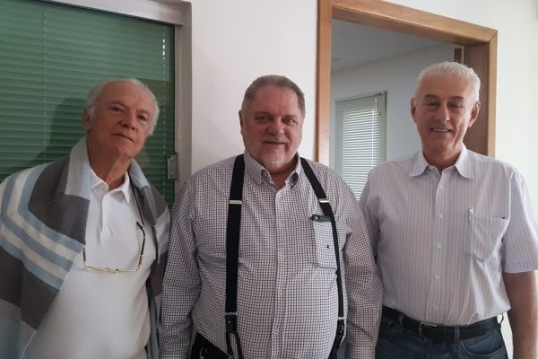 José Silvério Peixoto Guimarães, Carlos Alberto Ximenes e João Batista de Souza
