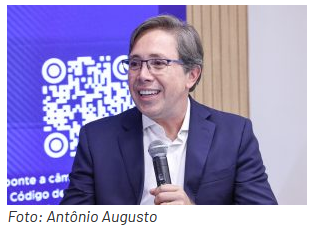 002-1 Instituto Consenso lan&ccedil;a segunda edi&ccedil;&atilde;o do C&oacute;digo de Boas Pr&aacute;ticas e re&uacute;ne lideran&ccedil;as para discutir governan&ccedil;a de dados na sa&uacute;de